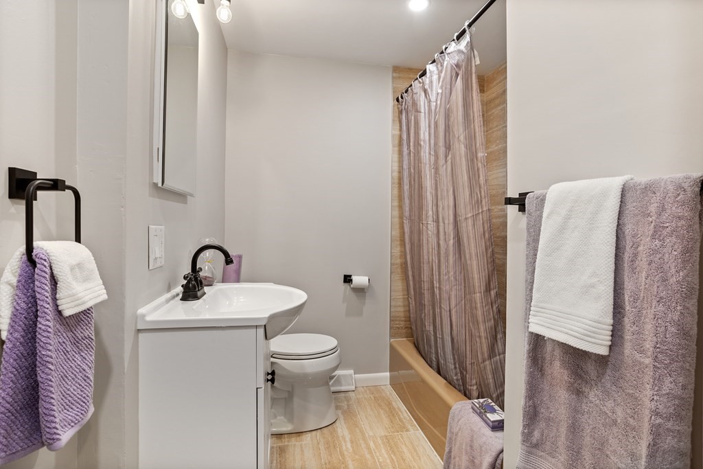 5 Eugene Road Burlington, MA 01803 - Photo 19 of 27 Gallery Image 19