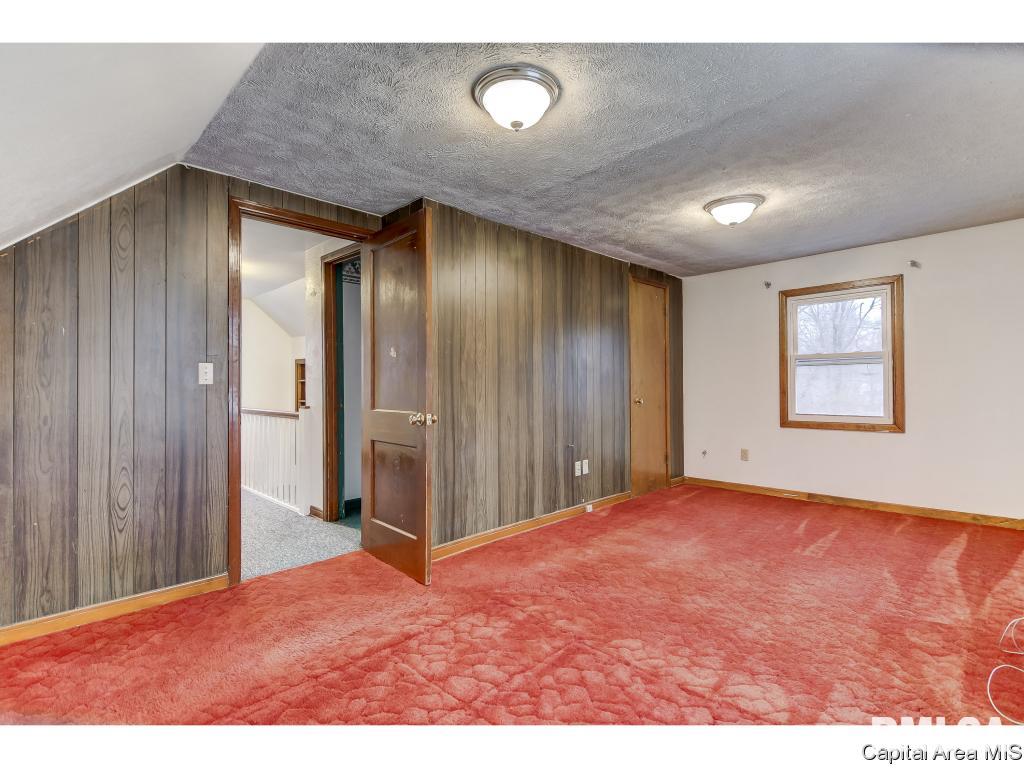 2229 East Keys Avenue Springfield, IL 62702 - Photo 15 of 31