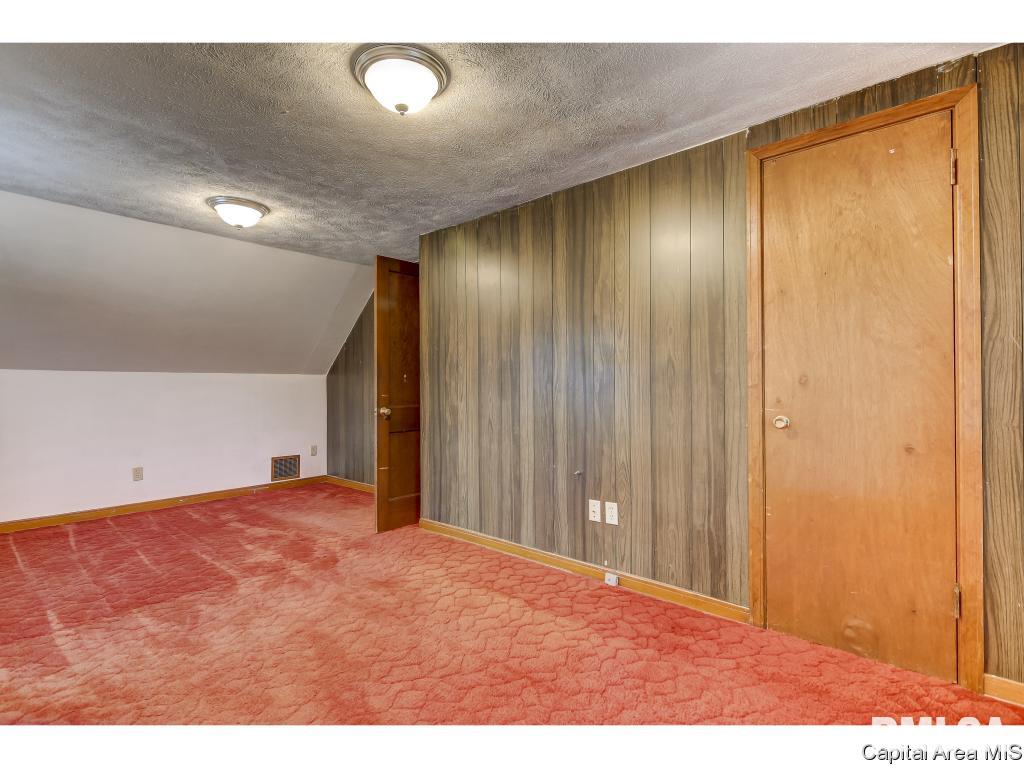 2229 East Keys Avenue Springfield, IL 62702 - Photo 16 of 31