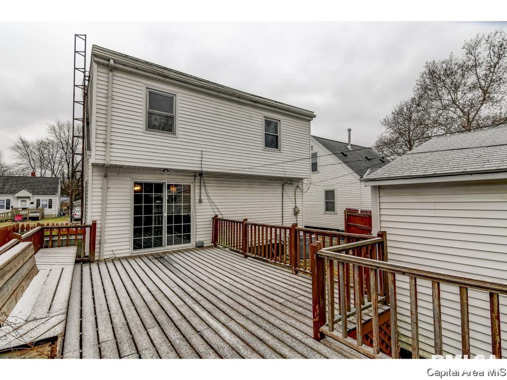 2229 East Keys Avenue Springfield, IL 62702 - Photo 27 of 31
