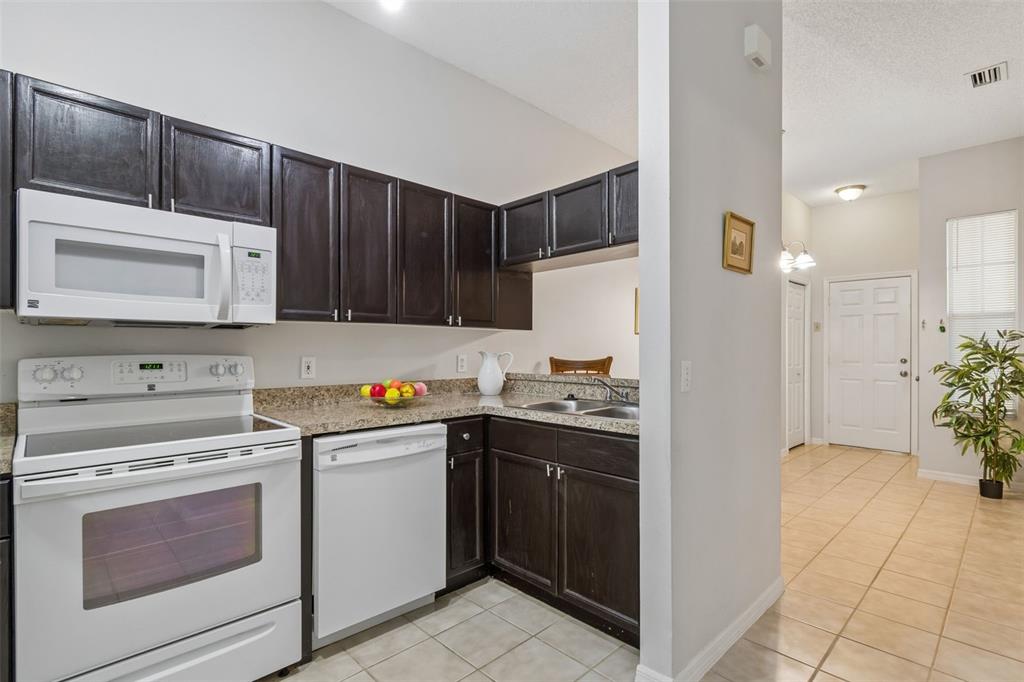 1050 Starkey Road, Unit 207 Largo, FL 33771 - Photo 12 of 61