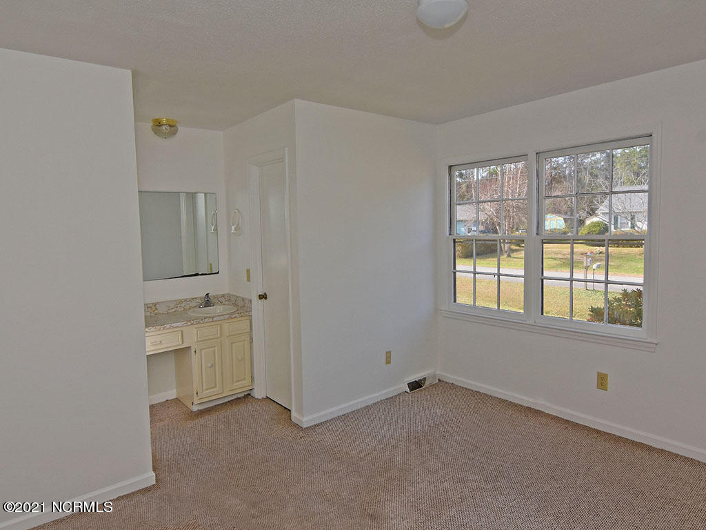 18 Logan Road Castle Hayne, NC 28429 - Photo 10 of 16 MBR