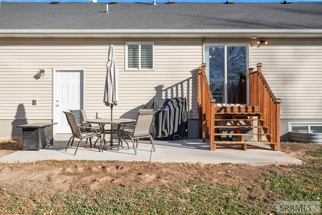 $459,000 | 425 North 3rd W Street, Rigby, ID 83442