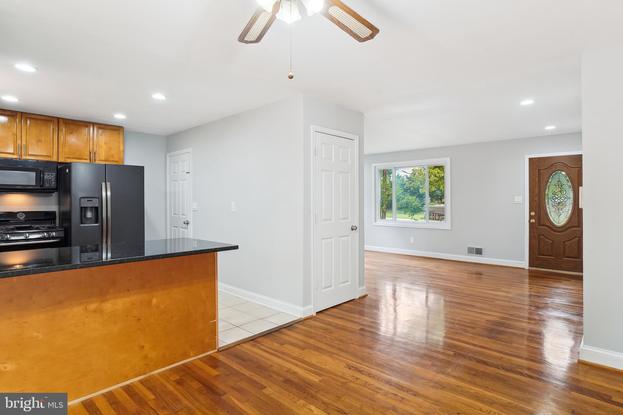4305 Havard Street Silver Spring, MD 20906 - Photo 6 of 74