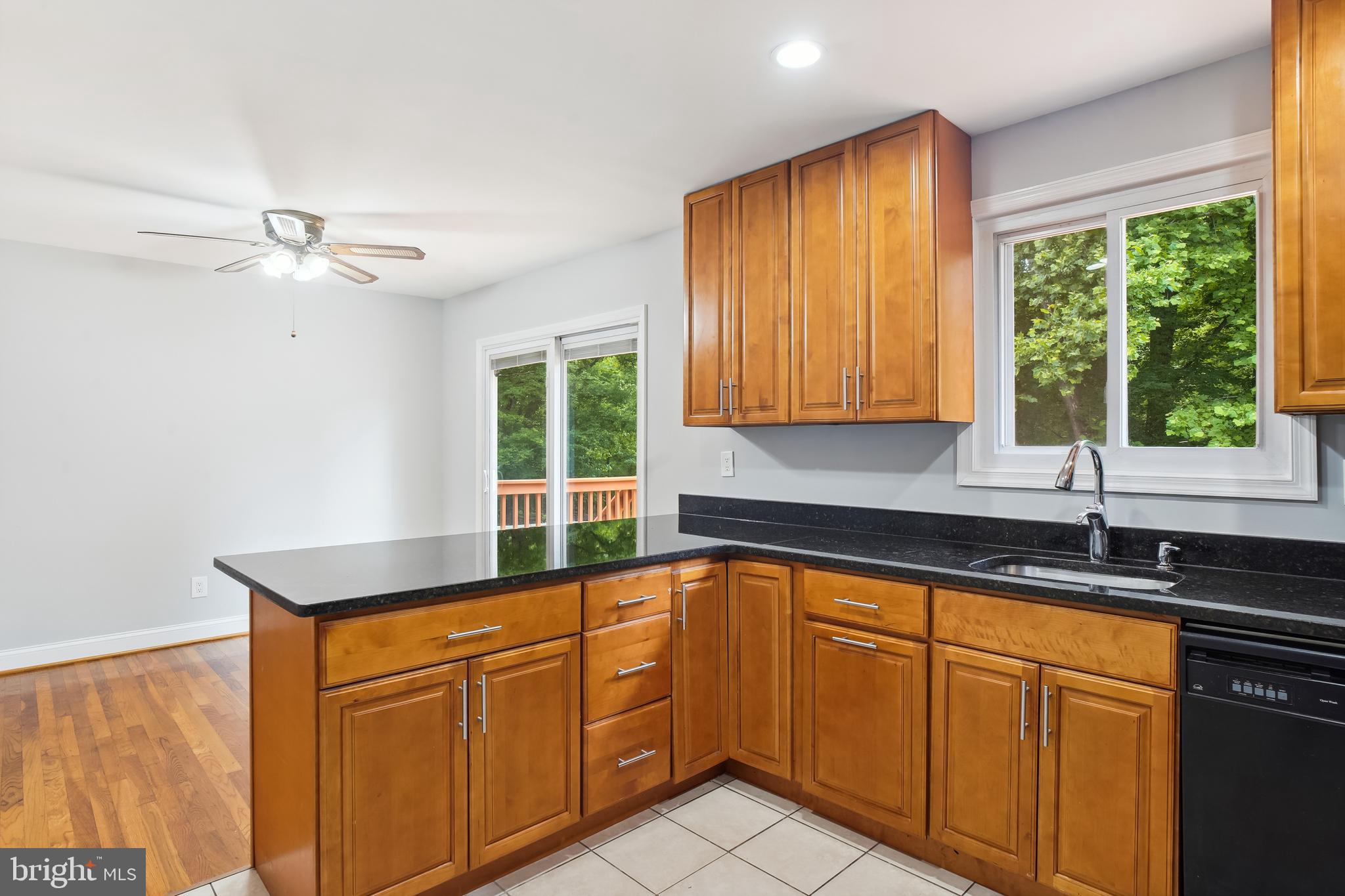 4305 Havard Street Silver Spring, MD 20906 - Photo 8 of 74
