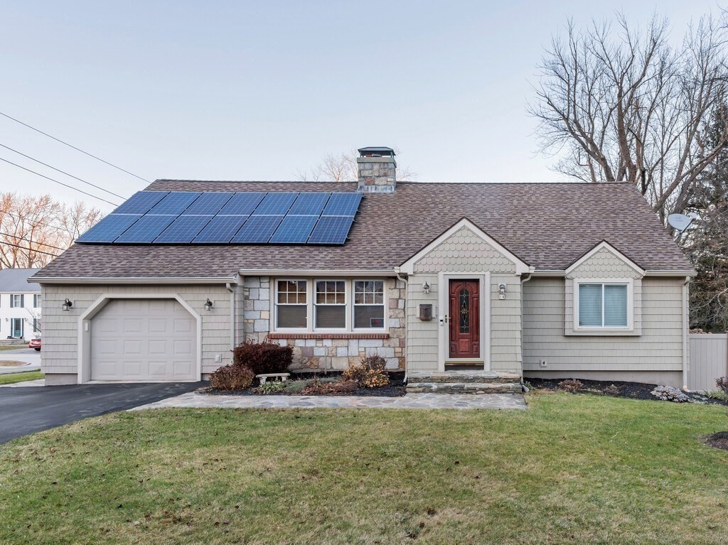 1A Manor Road Auburn, MA 01501 - Photo 1 of 6 Gallery Image 1