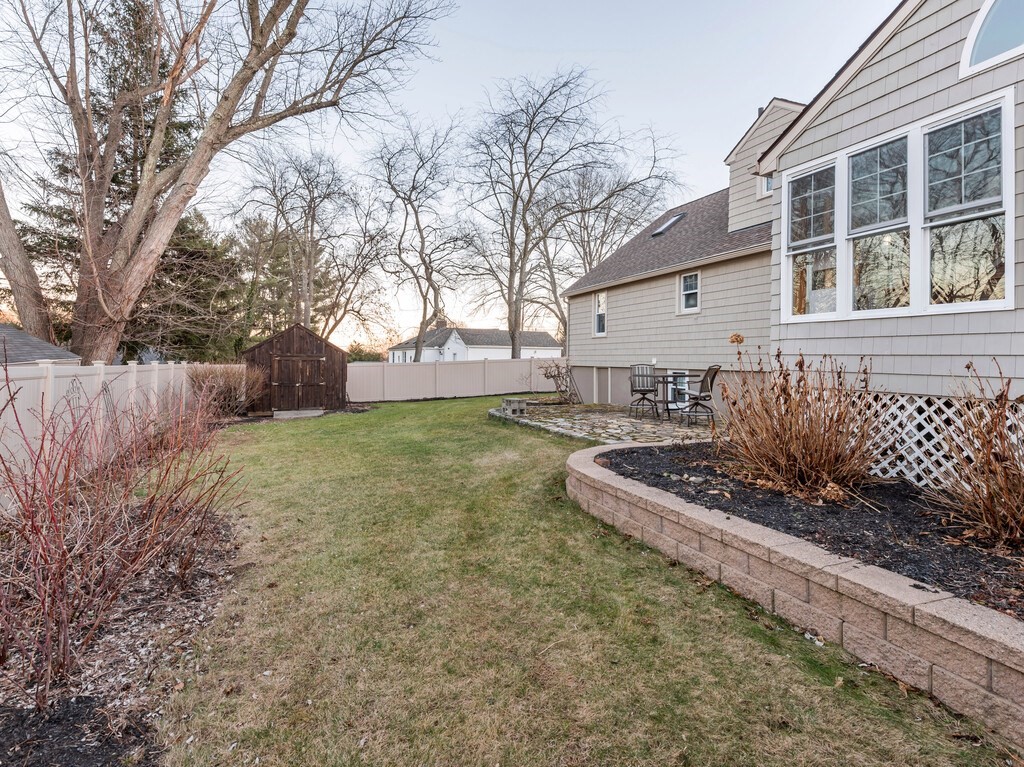 1A Manor Road Auburn, MA 01501 - Photo 6 of 6 Gallery Image 6