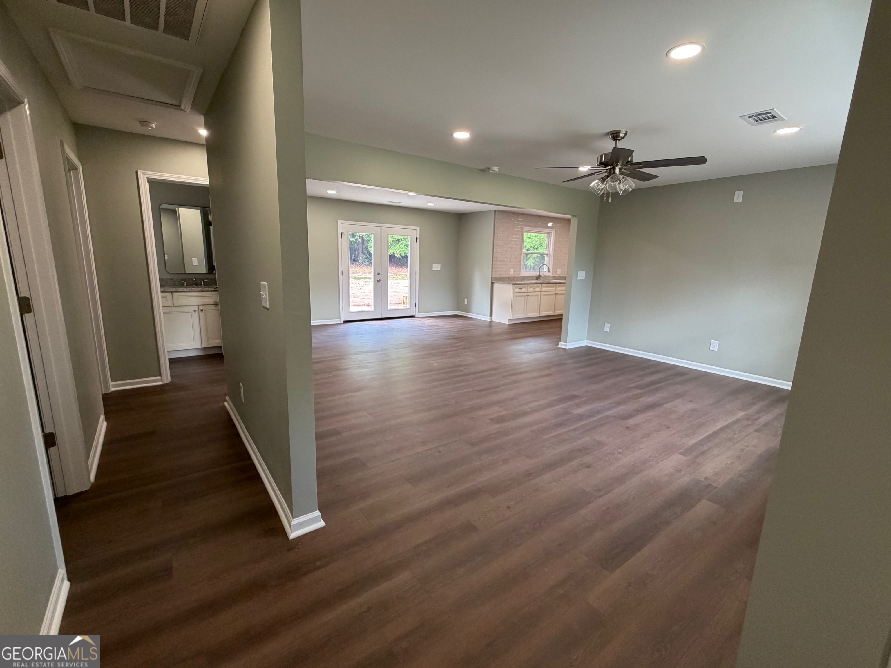 2809 Jones Road Sandersville, GA 31082 - Photo 6 of 31