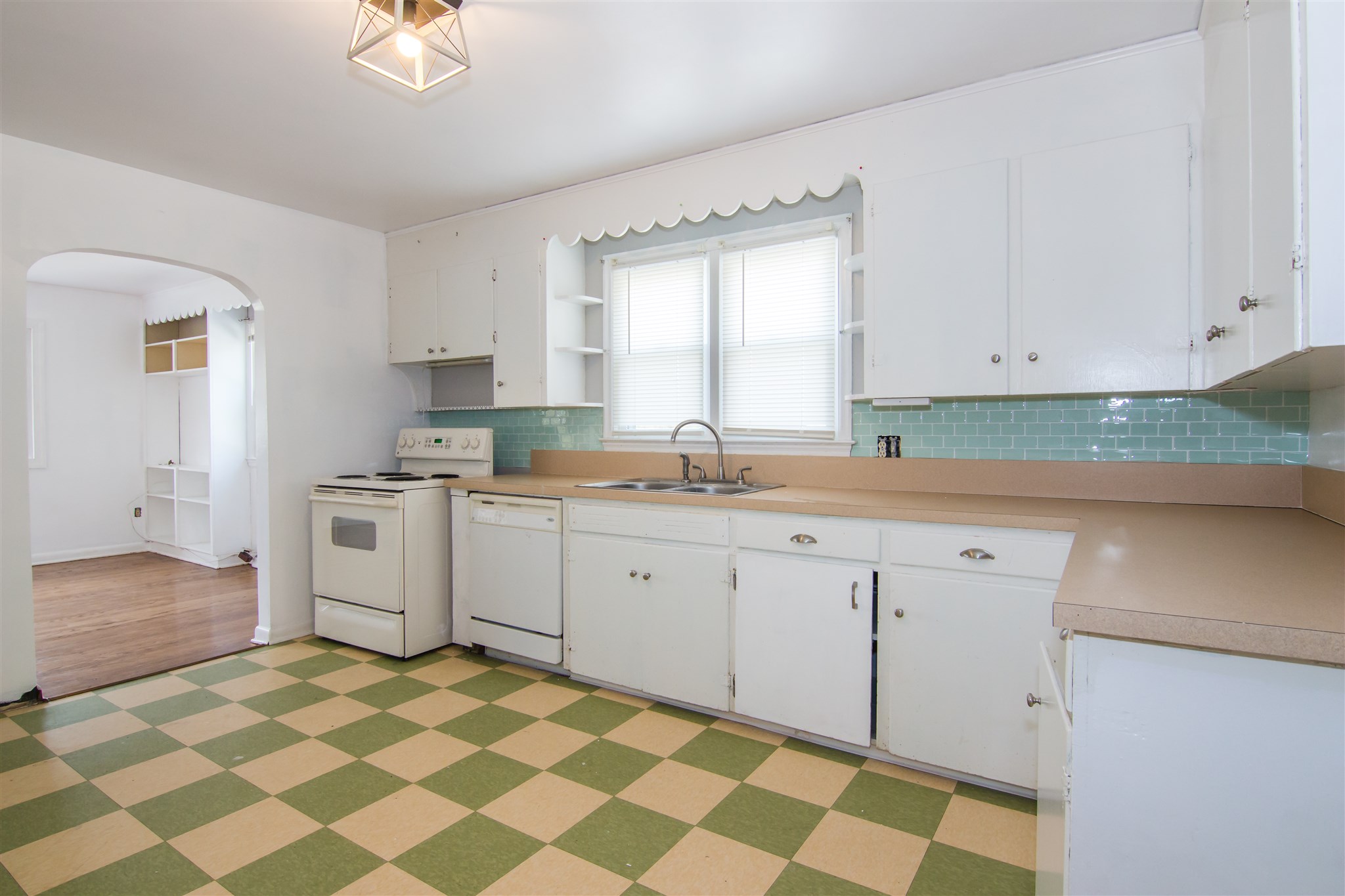 9648 Daphna Road Broadway, VA 22815 - Photo 8 of 32 Gallery Image 8