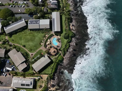 $585,000 | 5315 Lower Honoapiilani Road, Unit D232, Lahaina, HI 96761