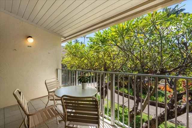 $585,000 | 5315 Lower Honoapiilani Road, Unit D232, Lahaina, HI 96761