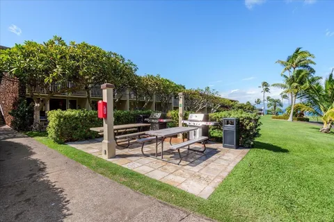 $585,000 | 5315 Lower Honoapiilani Road, Unit D232, Lahaina, HI 96761