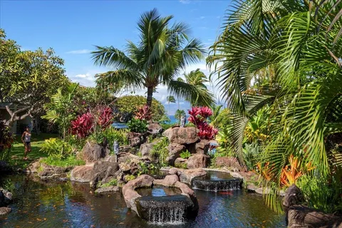 $585,000 | 5315 Lower Honoapiilani Road, Unit D232, Lahaina, HI 96761