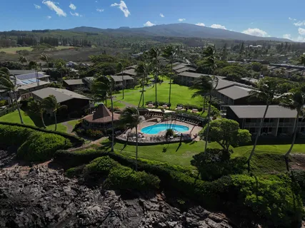 $585,000 | 5315 Lower Honoapiilani Road, Unit D232, Lahaina, HI 96761