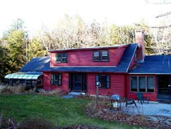 659 Fairgrounds Road Bradford, NH 03221 - Photo 1 of 5