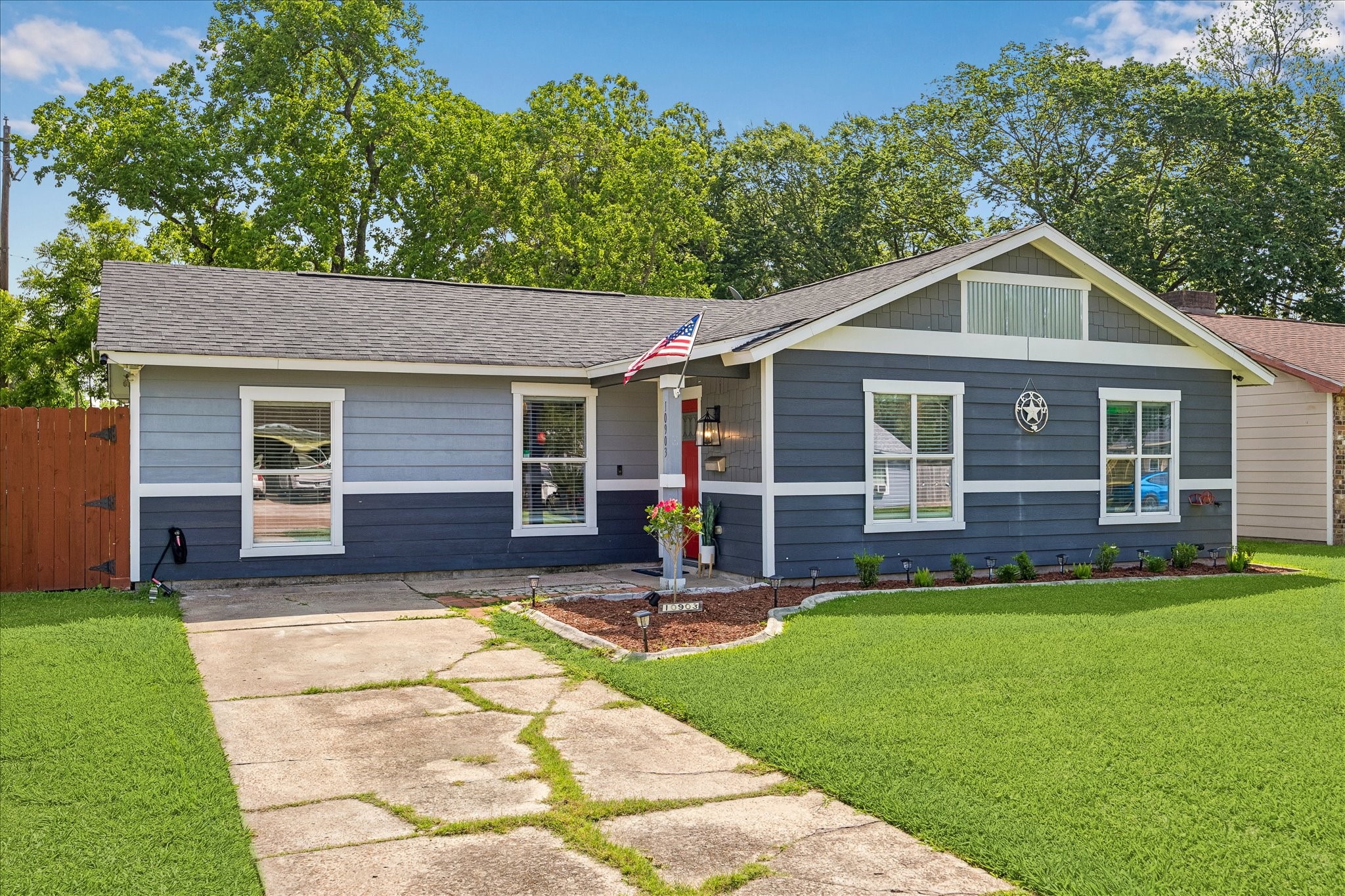 10903 Ritow Street Houston, TX 77089 - Photo 4 of 30