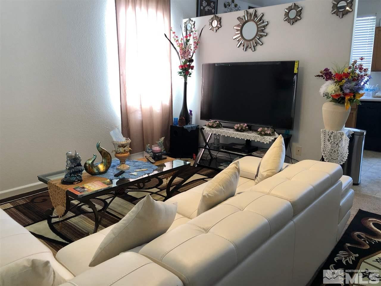 8187 Anchor Point Drive Reno, NV 89506 - Photo 3 of 16 Photo 3