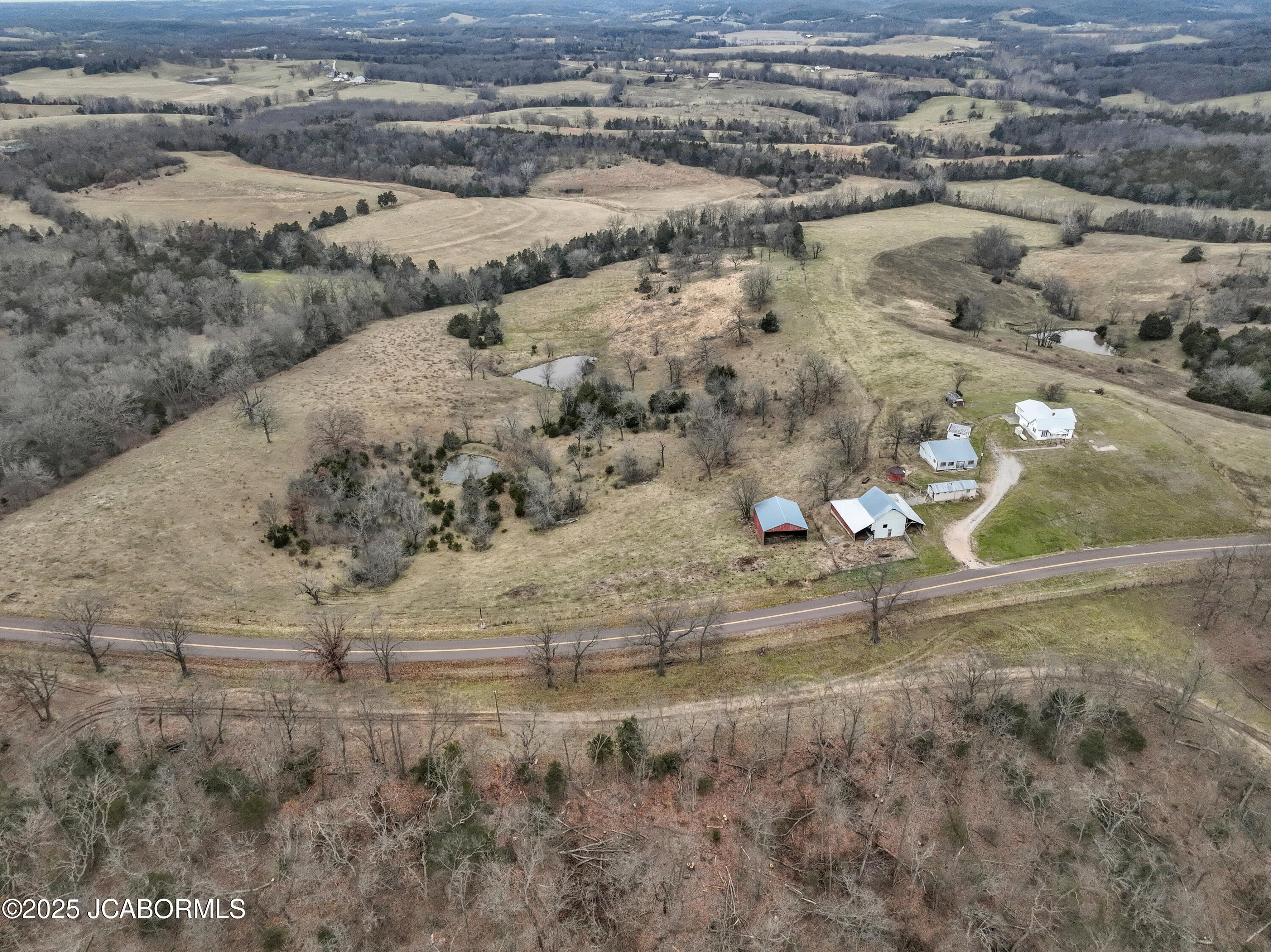 56096 State Route North California, MO 65018 - Photo 3 of 39