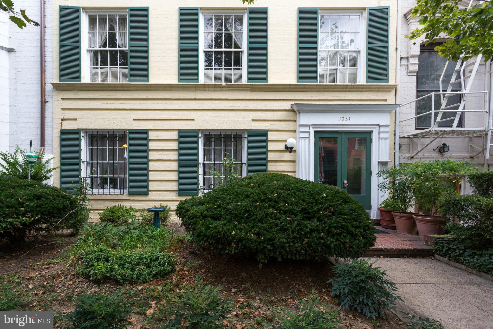 2031 Q Street Northwest, Unit 4 Washington, DC 20009 - Photo 1 of 19 Exterior (Front)
