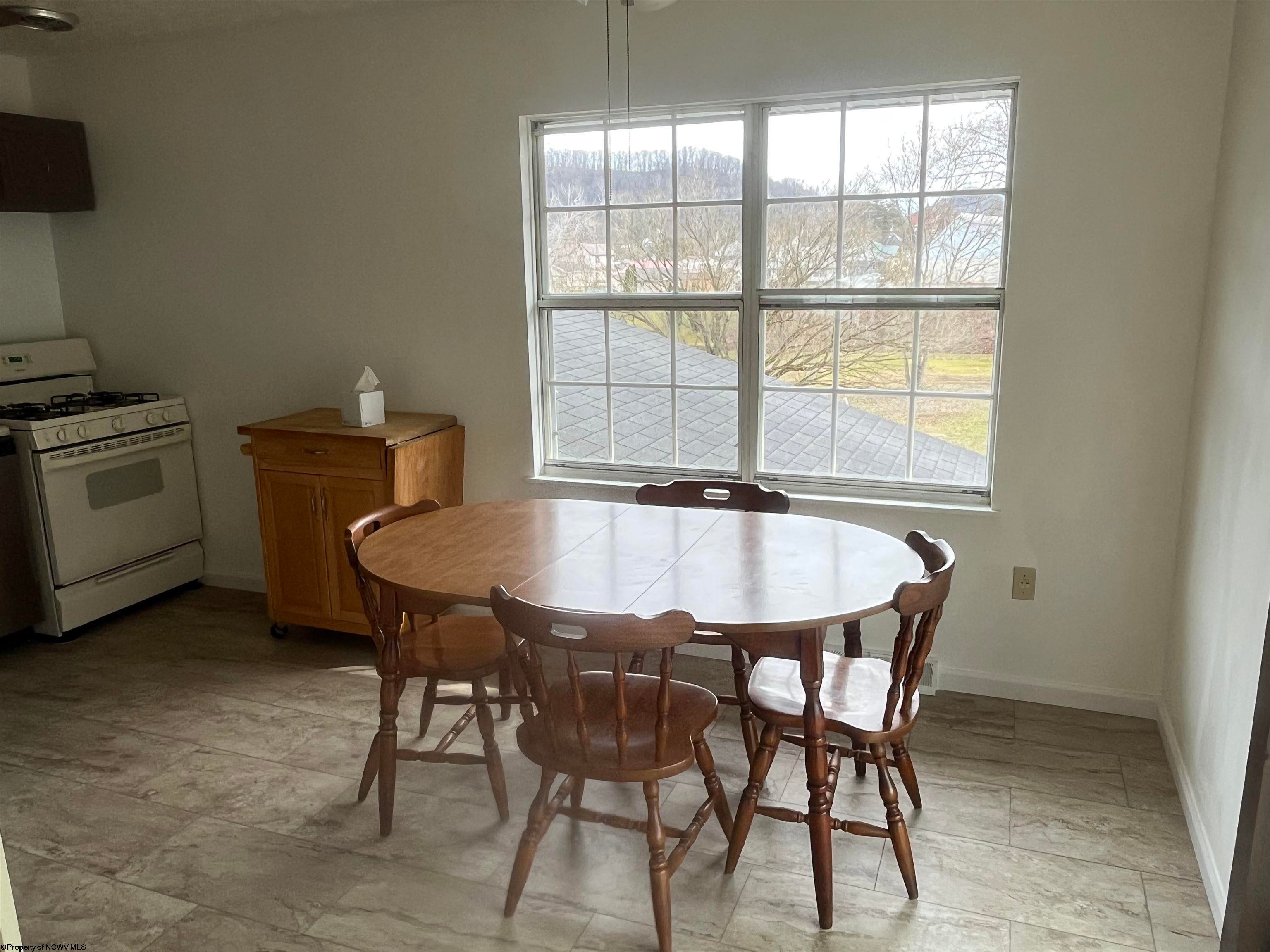 287 Rada Avenue Weston, WV 26452 - Photo 7 of 22 Gallery Image 7