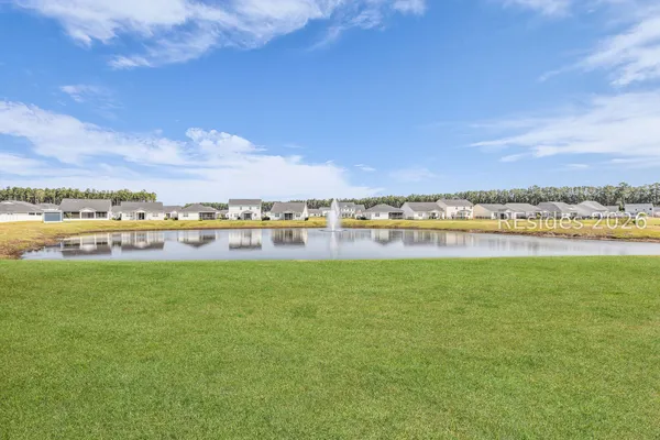 $464,990 | 14 Mainland Lakes Drive, Bluffton, SC 29910