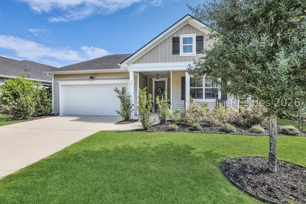 $464,990 | 14 Mainland Lakes Drive, Bluffton, SC 29910
