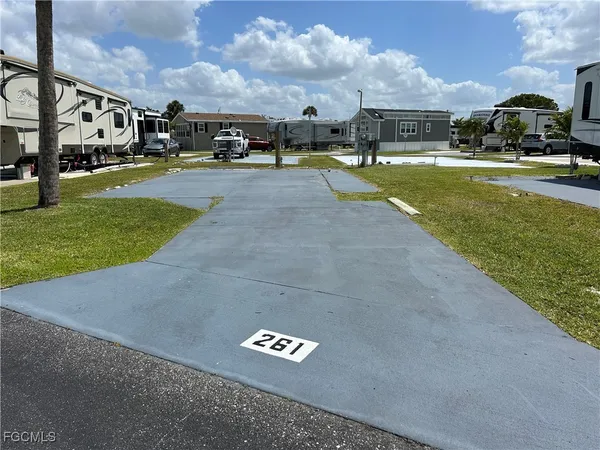 $59,500 | 19681-261 Summerlin Road, Fort Myers, FL 33908