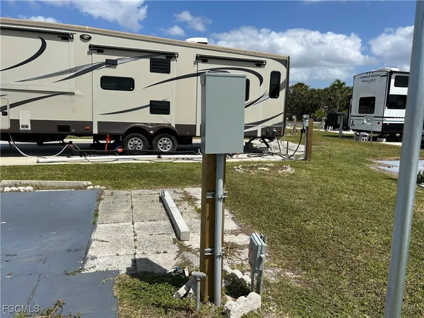 $59,500 | 19681-261 Summerlin Road, Fort Myers, FL 33908