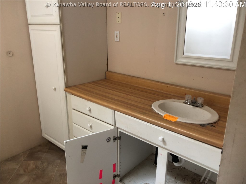 2 Rr Lake Lake, WV 25121 - Photo 3 of 29 Gallery Image 3