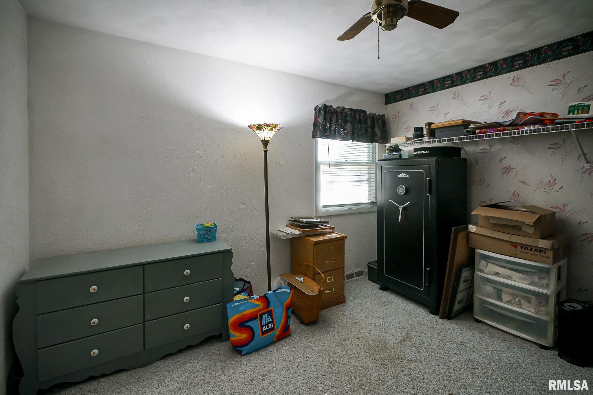 10109 Arrow Road Tremont, IL 61568 - Photo 17 of 35