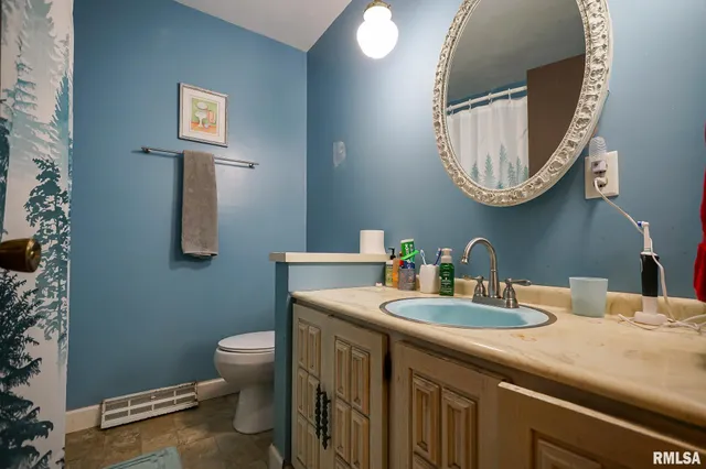 $220,000 | 10109 Arrow Road, Tremont, IL 61568