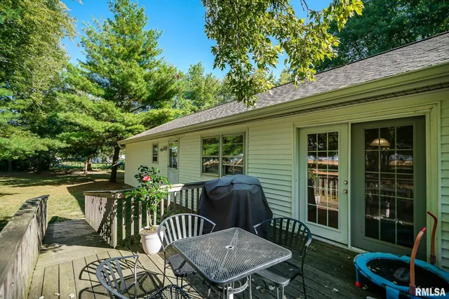 $220,000 | 10109 Arrow Road, Tremont, IL 61568