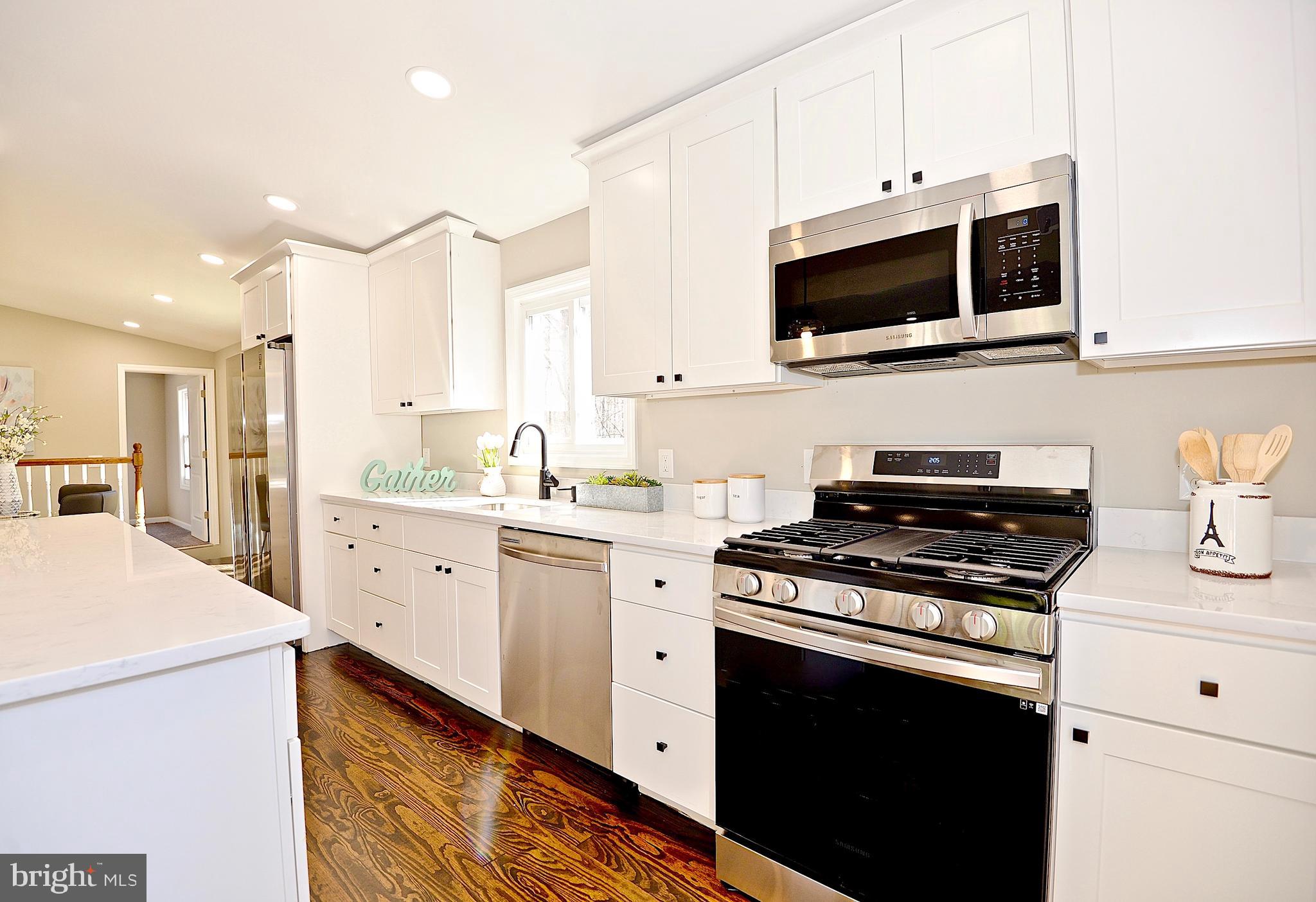 5 Ivins Drive New Egypt, NJ 08533 - Photo 12 of 40