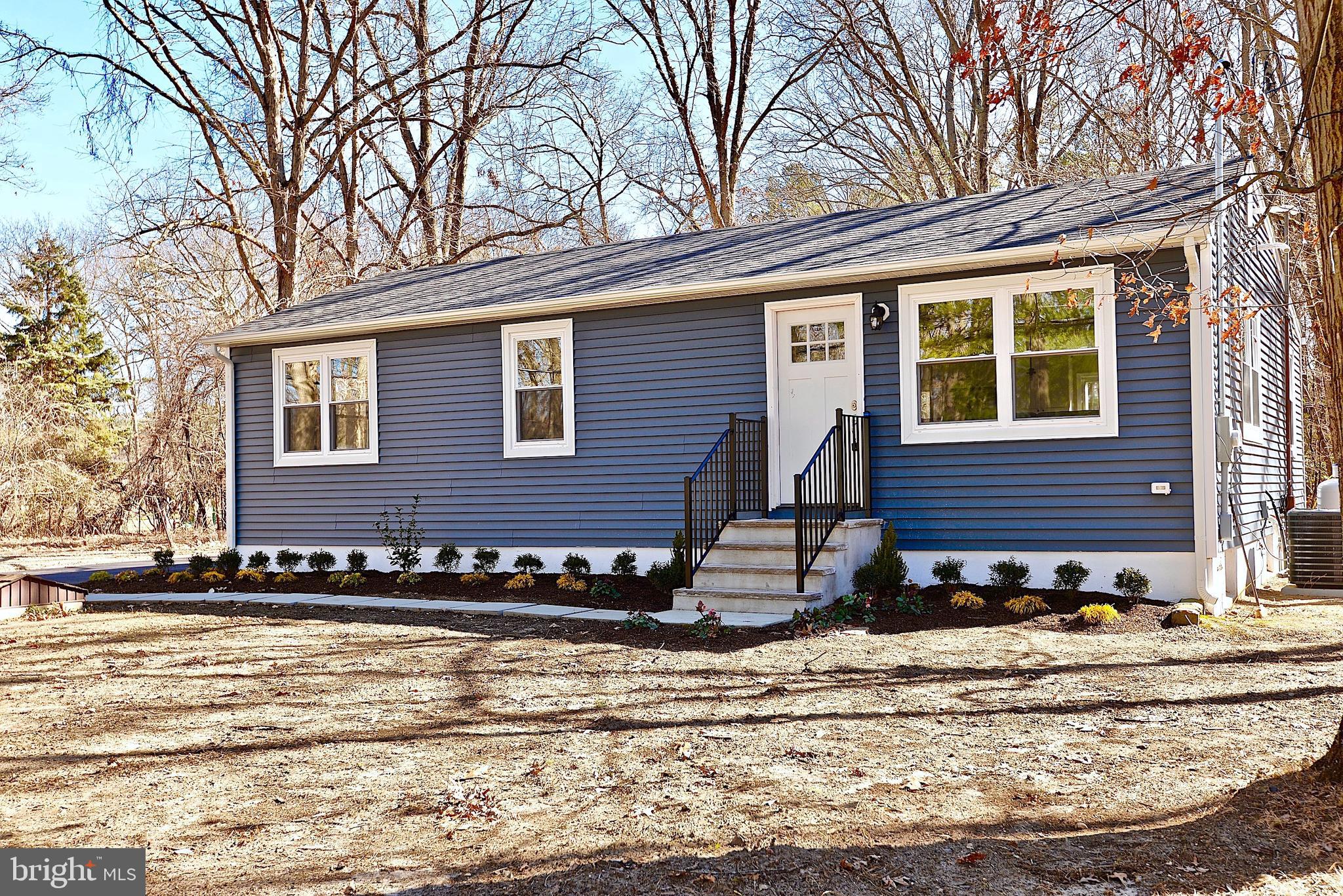 5 Ivins Drive New Egypt, NJ 08533 - Photo 3 of 40