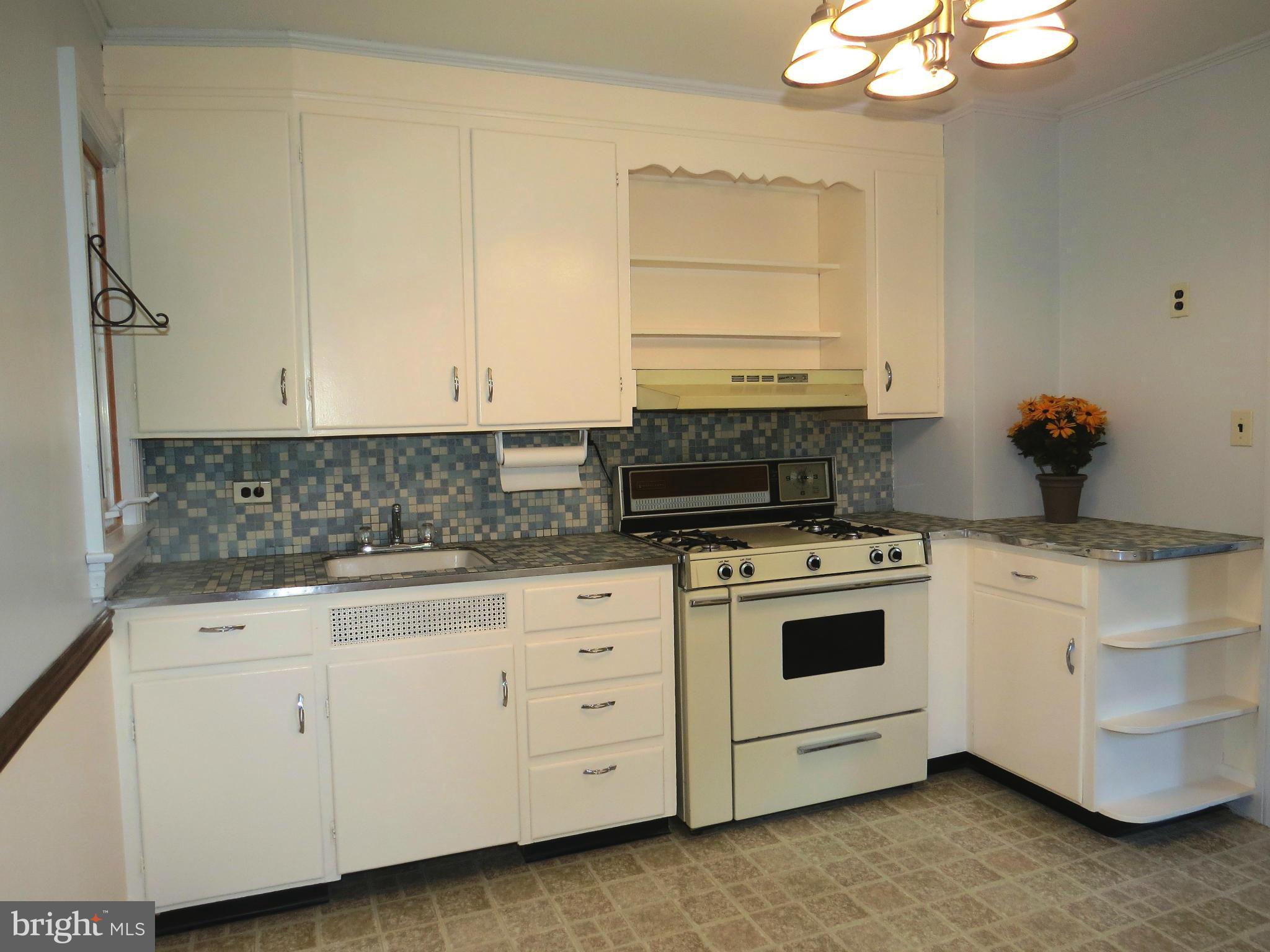 1685 Old Manchester Road Westminster, MD 21157 - Photo 3 of 30 Kitchen