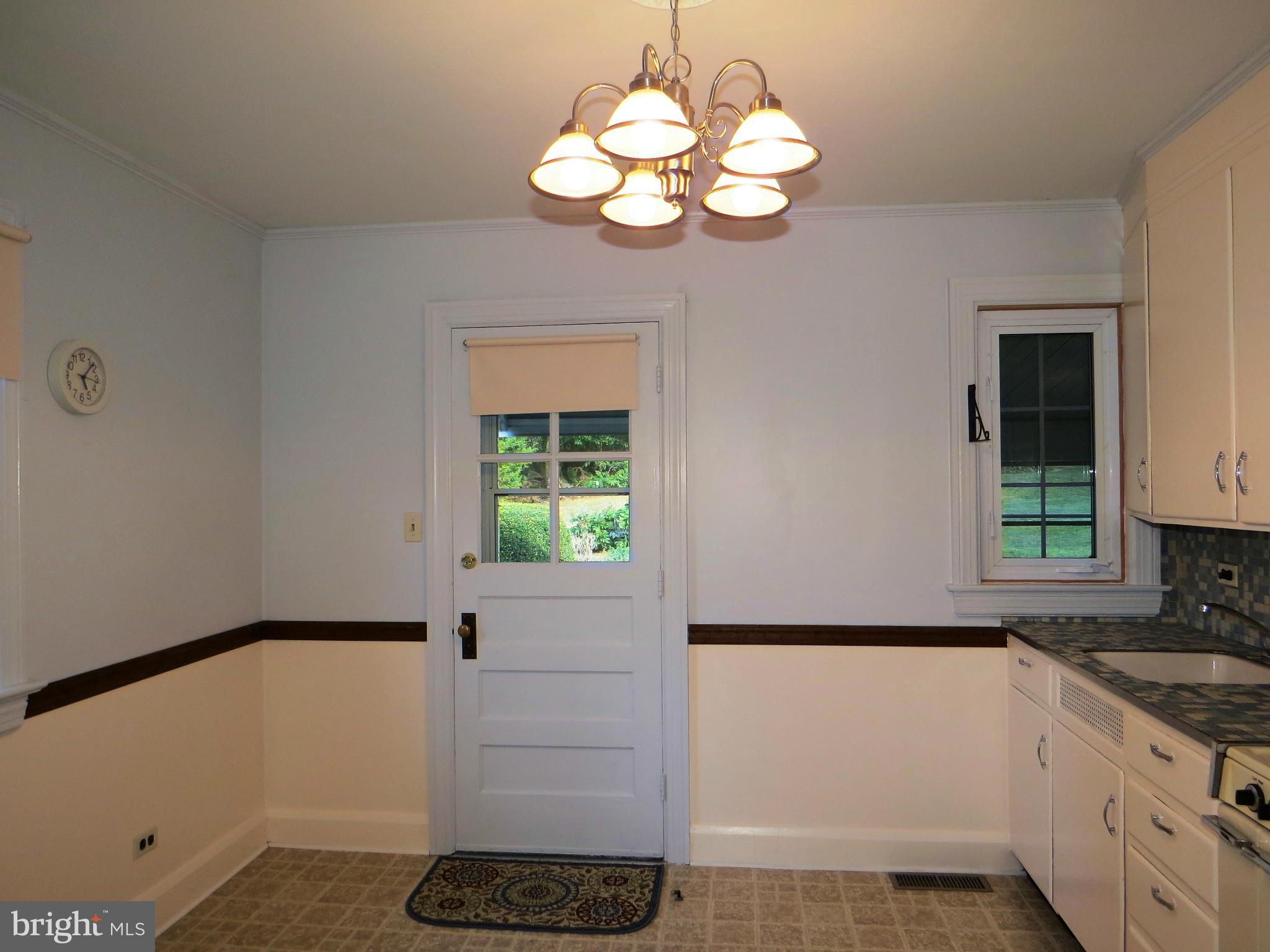 1685 Old Manchester Road Westminster, MD 21157 - Photo 9 of 30 Kitchen
