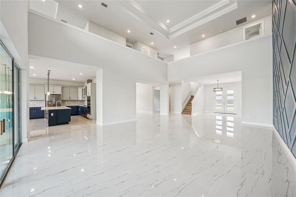 9201 Sanders Tree Loop Wesley Chapel, FL 33545 - Photo 14 of 98