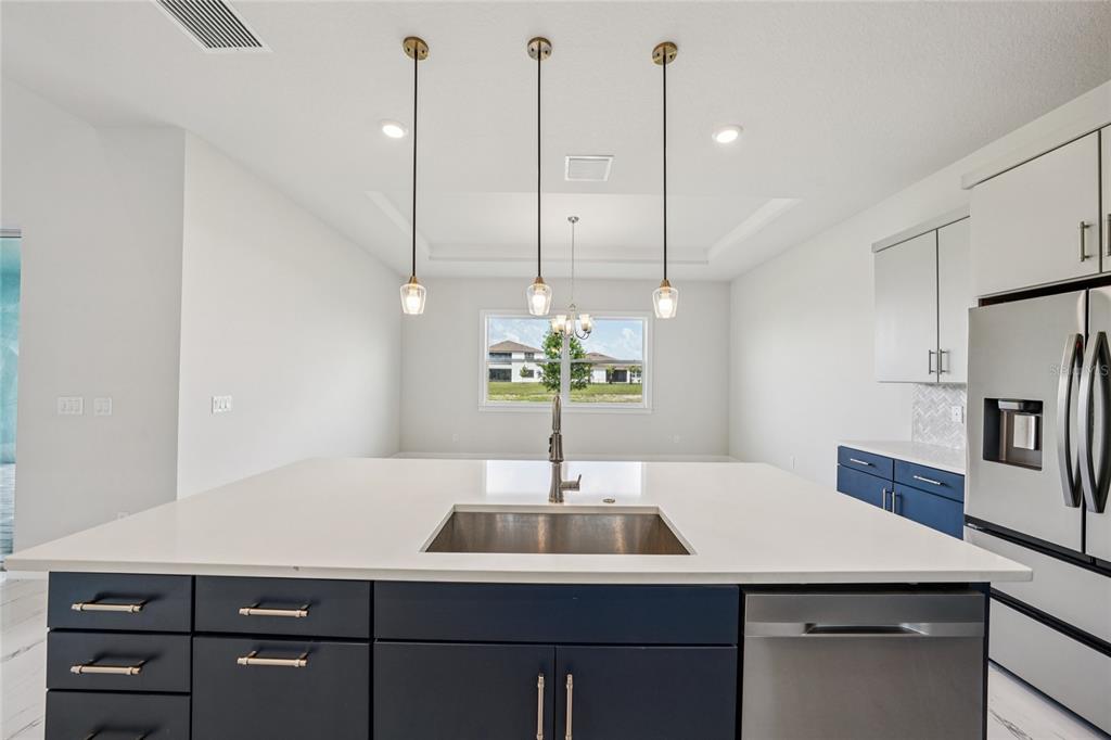 9201 Sanders Tree Loop Wesley Chapel, FL 33545 - Photo 25 of 98