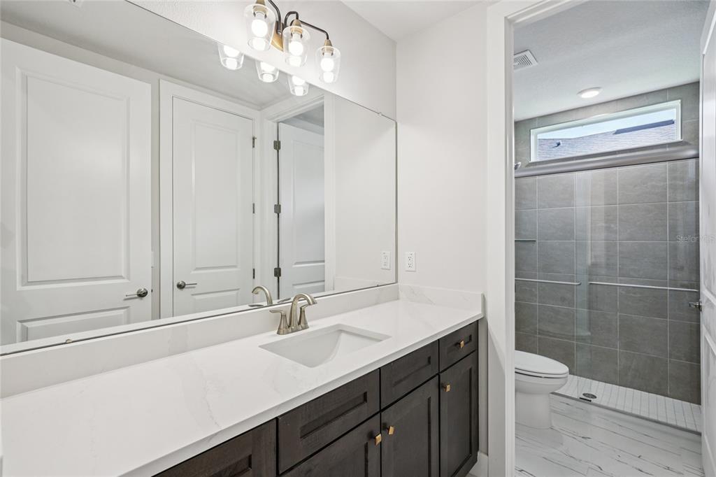 9201 Sanders Tree Loop Wesley Chapel, FL 33545 - Photo 35 of 98