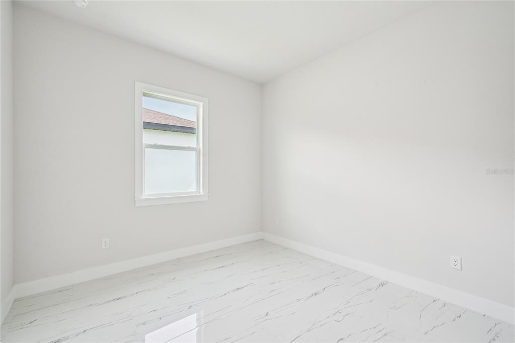 9201 Sanders Tree Loop Wesley Chapel, FL 33545 - Photo 37 of 98