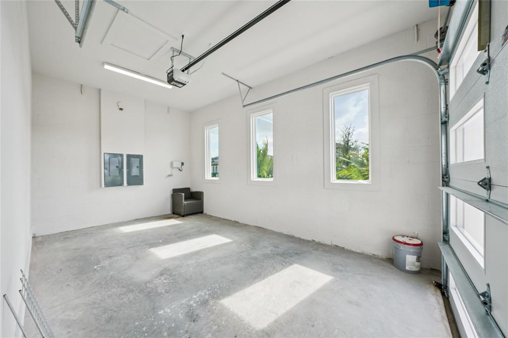 9201 Sanders Tree Loop Wesley Chapel, FL 33545 - Photo 40 of 98