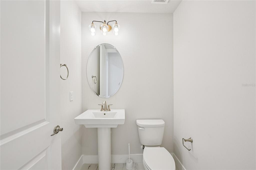 9201 Sanders Tree Loop Wesley Chapel, FL 33545 - Photo 47 of 98