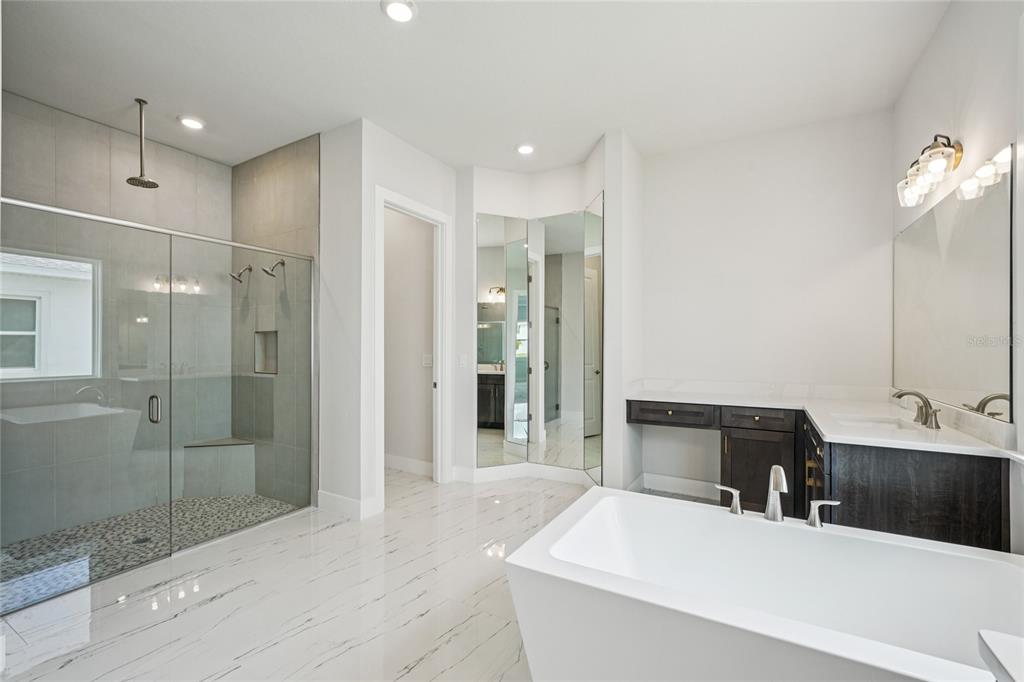 9201 Sanders Tree Loop Wesley Chapel, FL 33545 - Photo 56 of 98