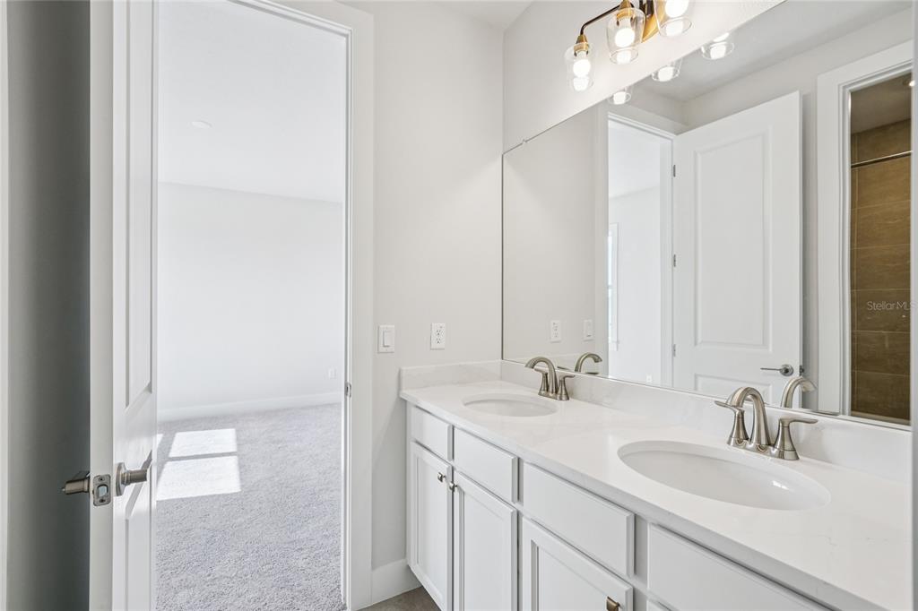 9201 Sanders Tree Loop Wesley Chapel, FL 33545 - Photo 74 of 98