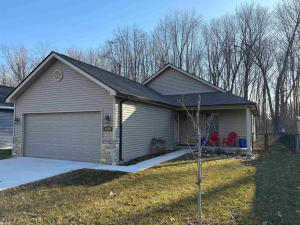$299,900 | 9309 Oakdale Street, Algonac, MI 48001