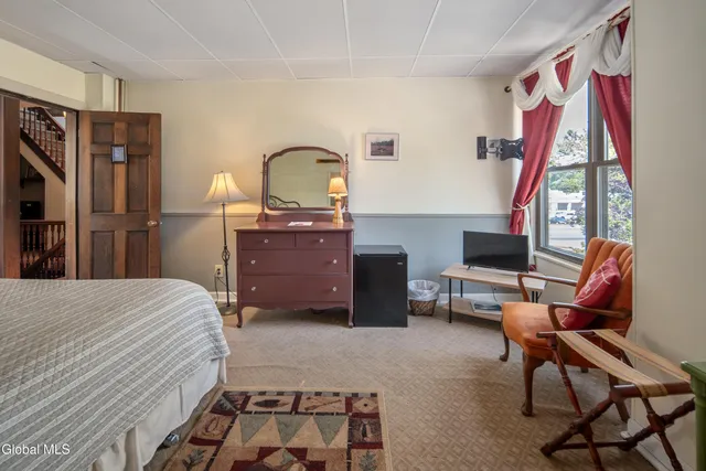 $1,200,000 | 182 Ballston Avenue, Saratoga Springs, NY 12866