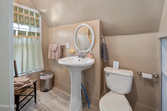 $1,200,000 | 182 Ballston Avenue, Saratoga Springs, NY 12866