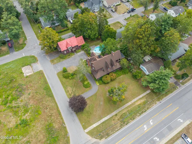 $1,200,000 | 182 Ballston Avenue, Saratoga Springs, NY 12866