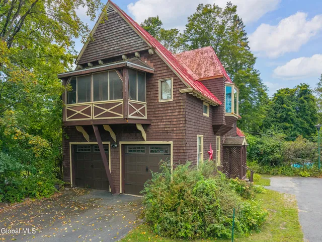 $1,200,000 | 182 Ballston Avenue, Saratoga Springs, NY 12866