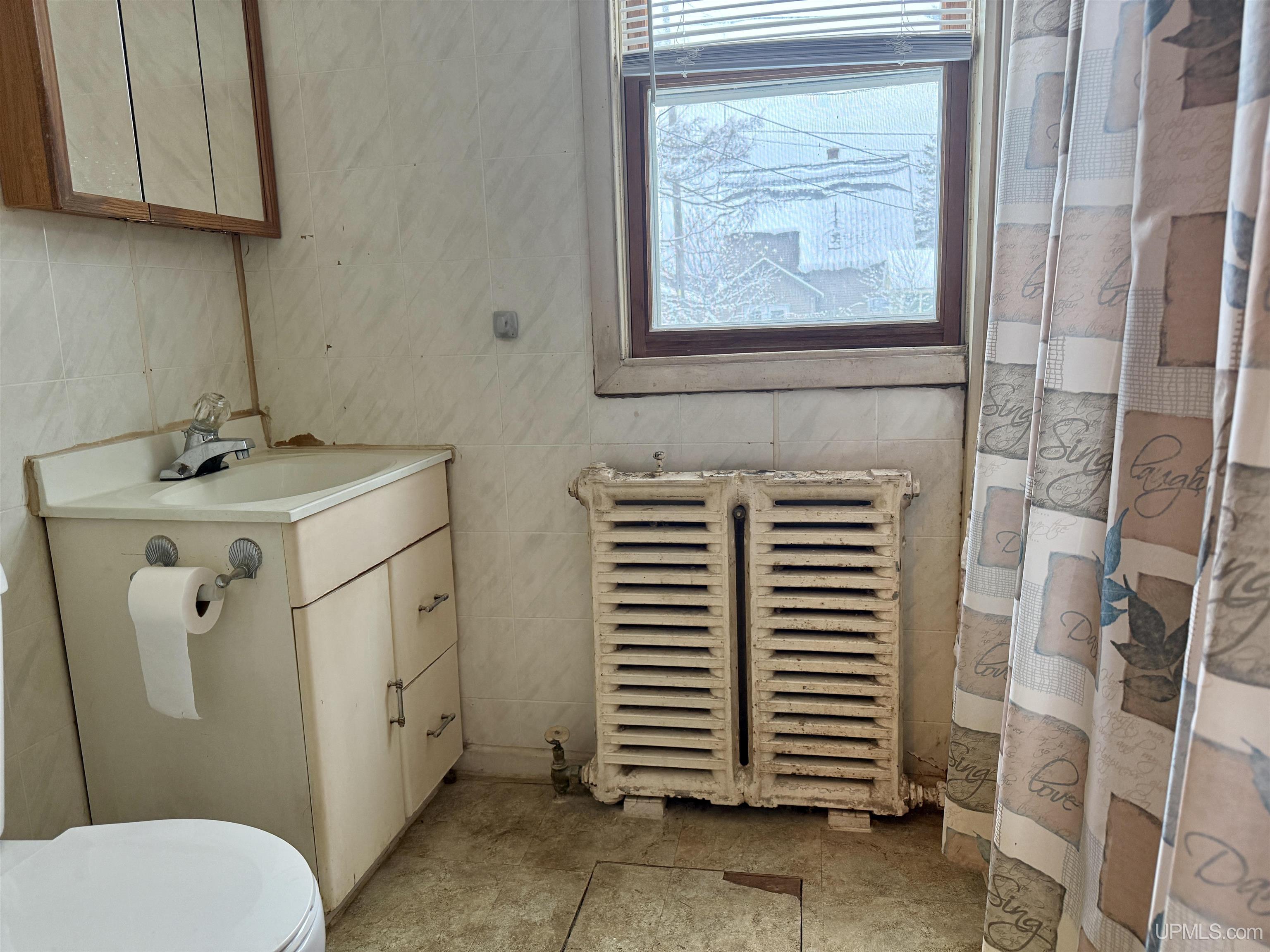 646 Wabash Street Ishpeming, MI 49849 - Photo 9 of 25 Gallery Image 9